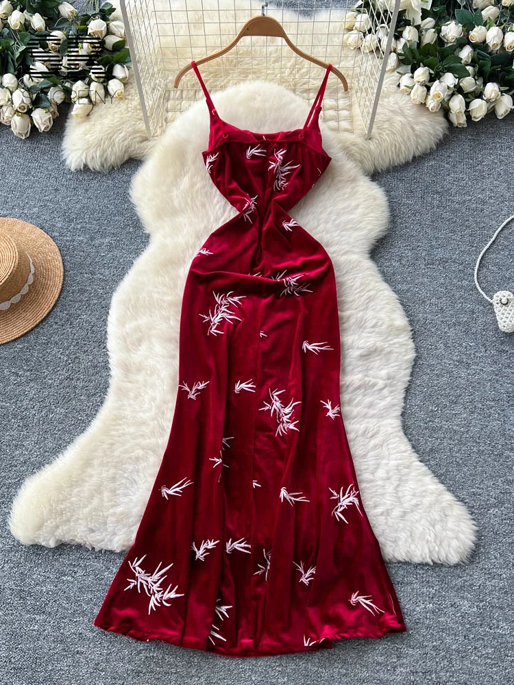 فستان قطيفة سينجريني