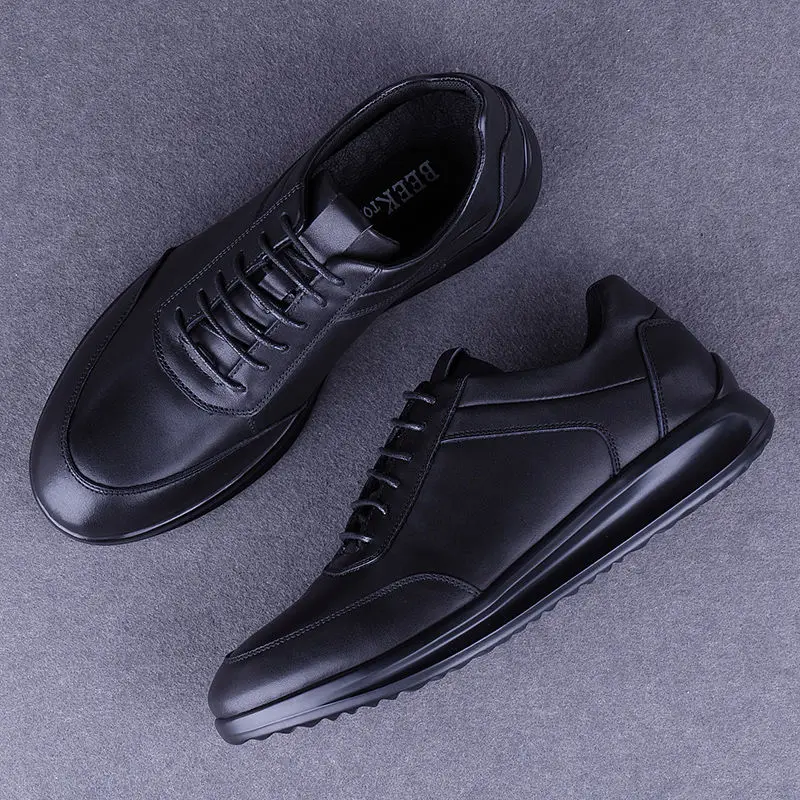 Genuine Leather Shoes Men Leisure Cowhide Walking Luxury Original Formal Business Sneakers Ultra Light Moccasins Leathershoes