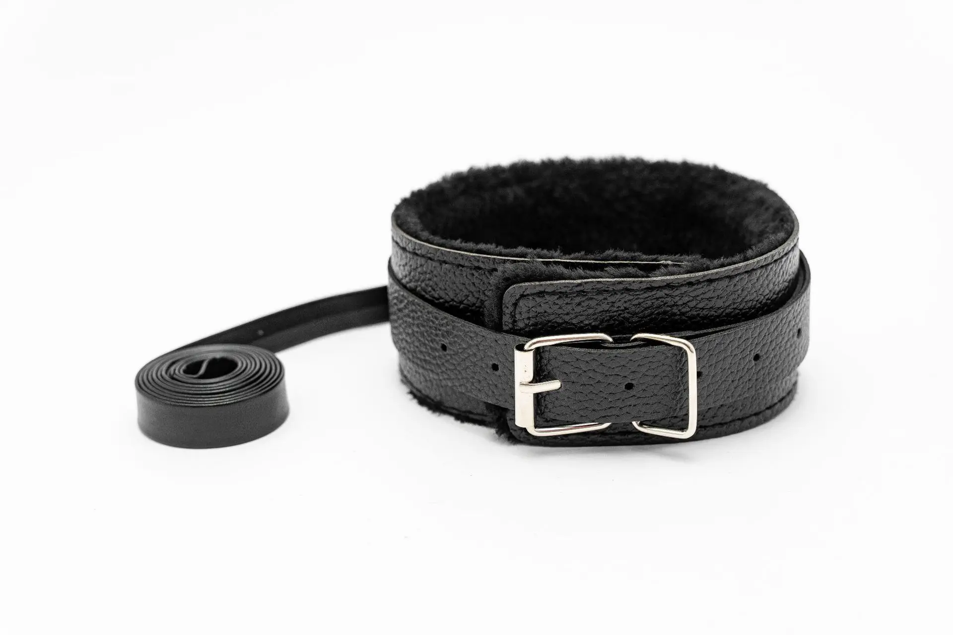 Sex Toys for Adults Women Couples Games Bdsm Collar Leather and Leash Plush Fetish Bondage Sex Necklace SM Toys Restraints