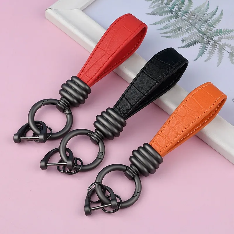 

Leather Zinc Alloy Car Keychain Durable Fried Dough Twists Horseshoe Snap Fastener Metal Key Ring Pendant Accessories