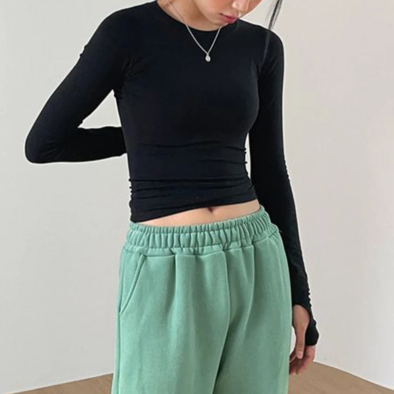 Women Casual Slim Fit Long Sleeve O-Neck T-shirts Tops Spring Fall Solid Color Tees with Thumb Holes Streetwear