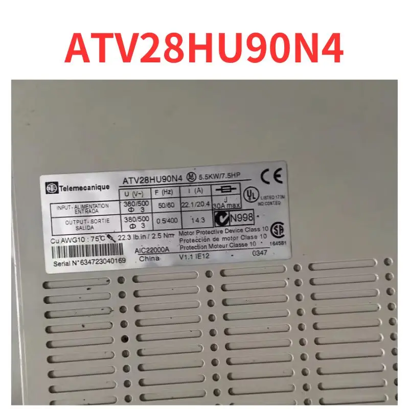 

90% новый тестированный преобразователь частоты ATV28HU90N4