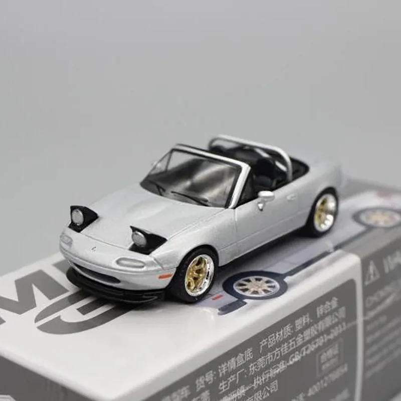 

Литая модель автомобиля в масштабе 1:64, модель модели Mazda Mini GT из серебристого сплава, коллекционная игрушка, подарок, сувенир, демонстрационное украшение