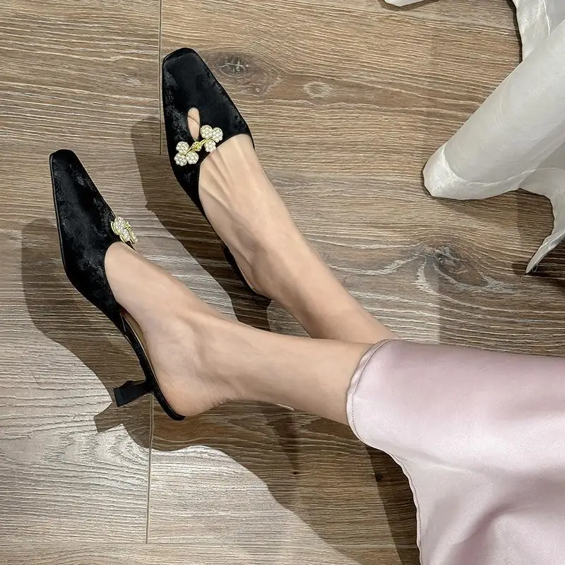 New Chinese style retro baotou half slippers for women, summer slim heels, Muller sandals, medium high heels, square toe