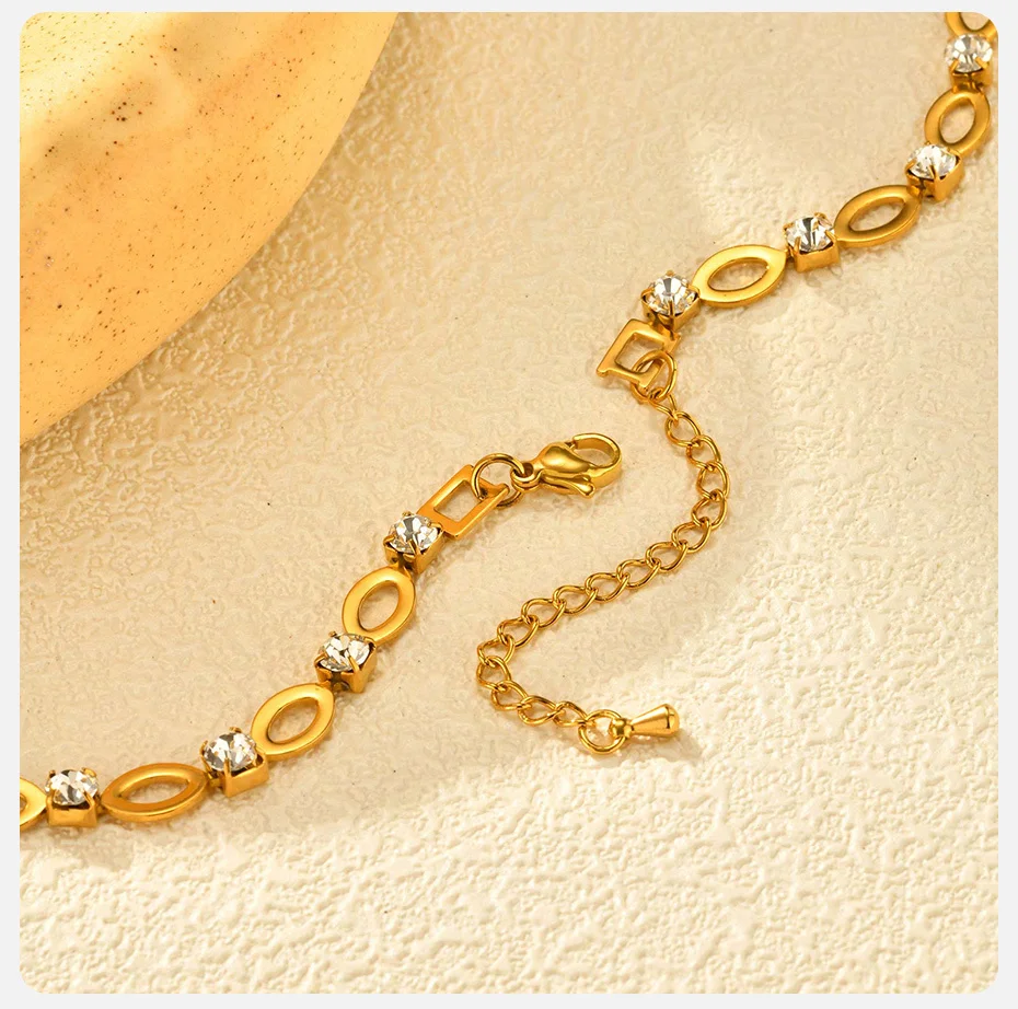 Vnox Ovales geometrisches Edelstahl-Kettenarmband, Halskette für Frauen mit glänzendem Zirkon, Modeschmuck-Set, Accessoire, Geschenk – Detail 6