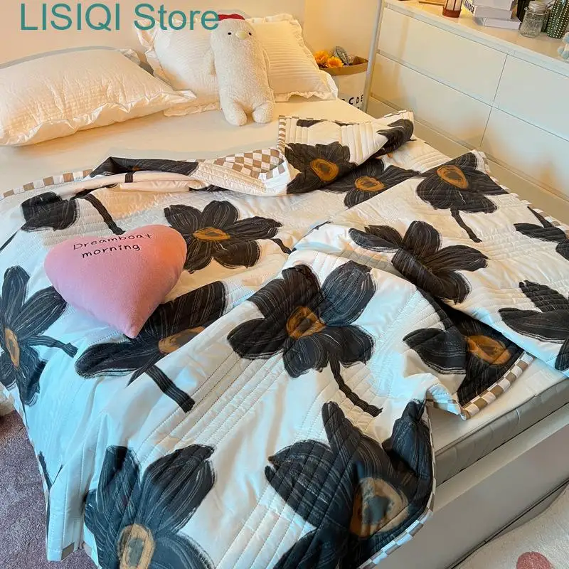 

Summer Quilt Simple Ins Style Skin-friendly Brushed Air Conditioner Summer Cool Thin Quilt Office Bedroom Sofa