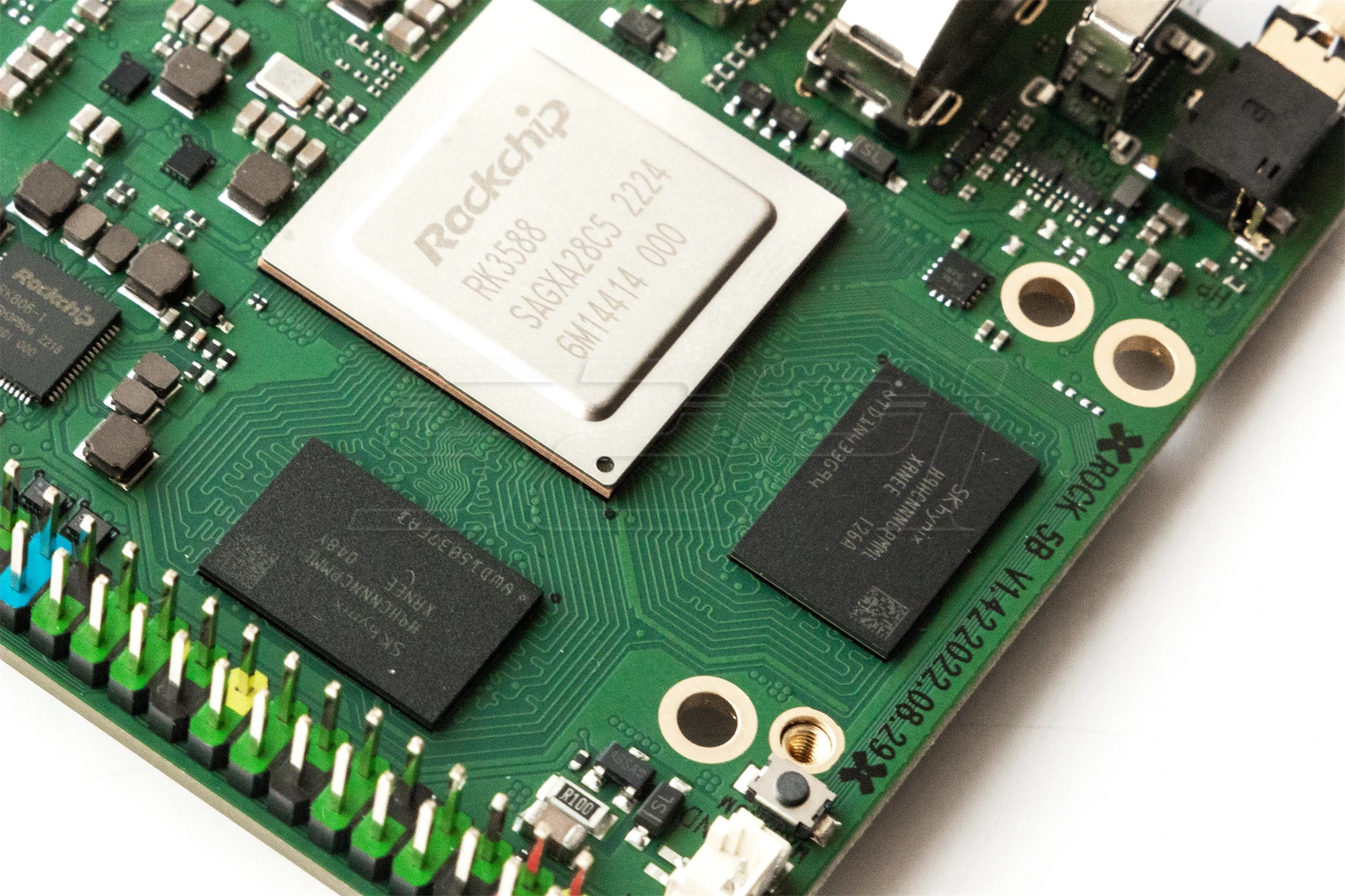 ROCK 5 Model B 8GB Single Board Computer Rockchip RK3588 Arm
