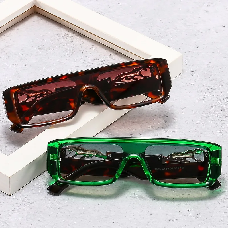 ZLY 2022 New Fashion Rectangle Sunglasses Women Men Gradients Lens PC Frame Leopard Decorate Brand Designer Sun Glasses UV400