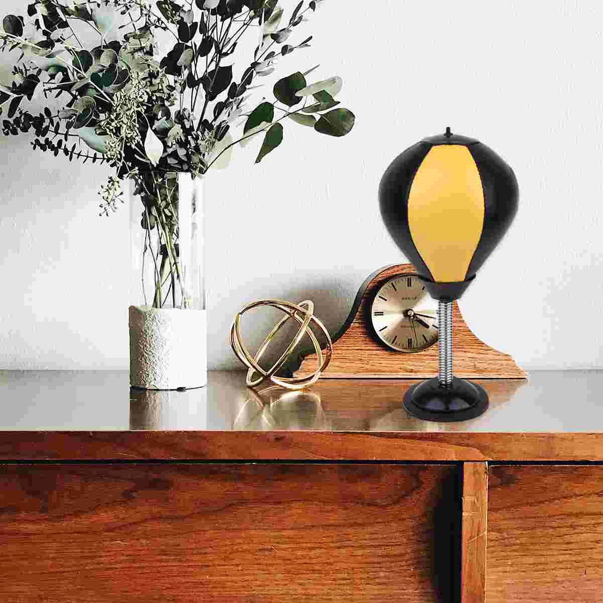 1pc Desktop Punching Bag Small Suction Cup Boxing Ball Mini Ball for Home or Office (Yellow and Black Boxing Ball+