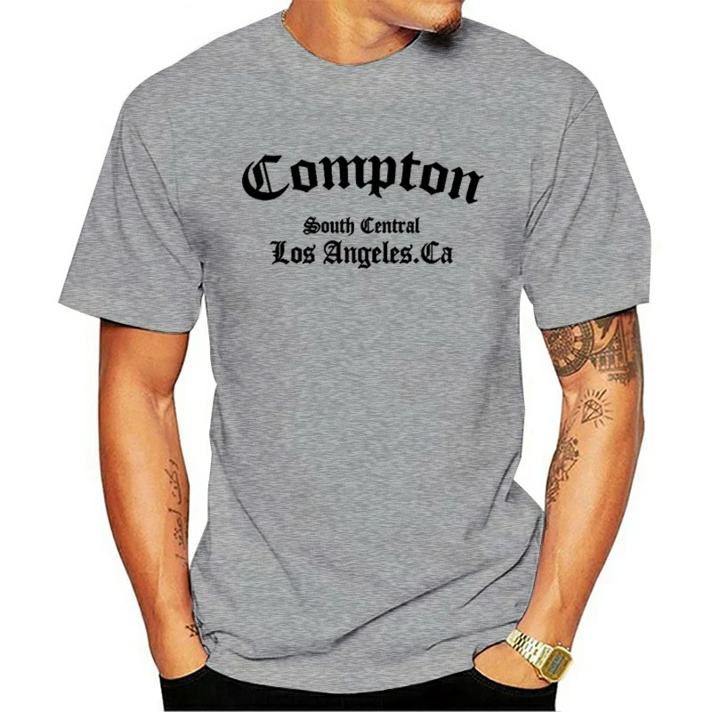 LA ストリートプリント OUTTA COMPTON 半袖 Tシャツ XL