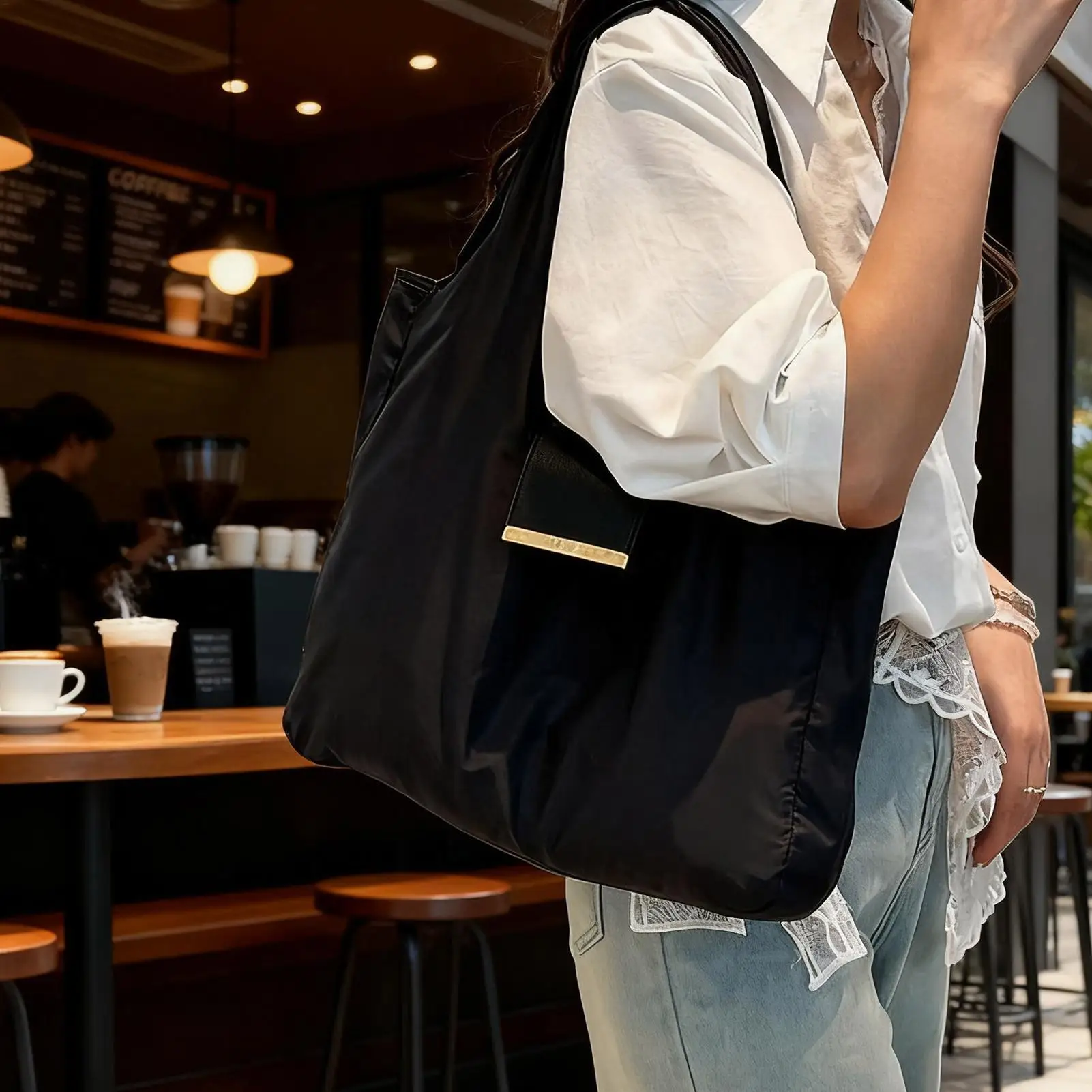Eco-Friendly Expandable Tote Bag with Key Ring - Lightweight, Foldable, and Reusable