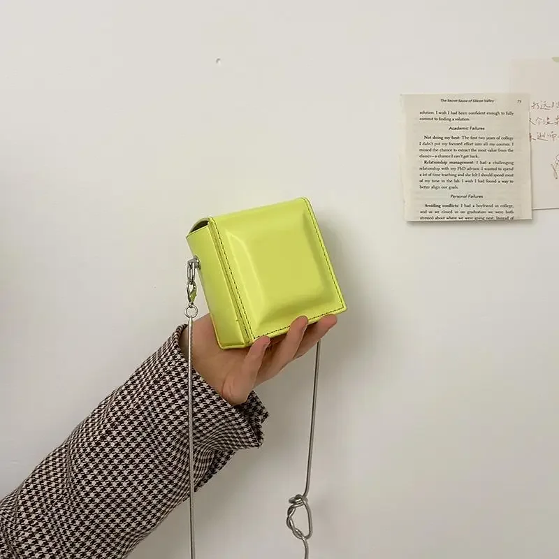 Shoulder Bags Popular Mini Small Square Bag New Fashion Casual Simple Chain Shoulder Solid Color Crossbody Bags for Women