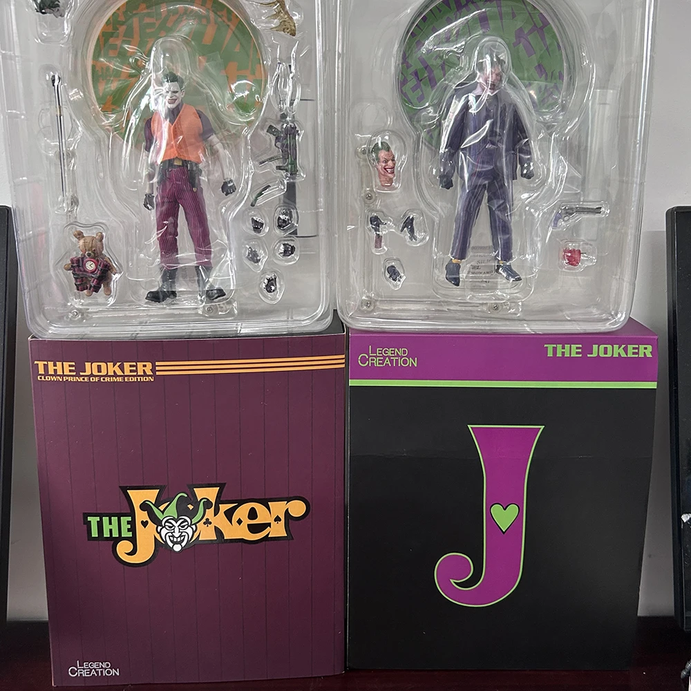 Mezco ONE:12 The Joker Clown Prince Of Crime Edition Action