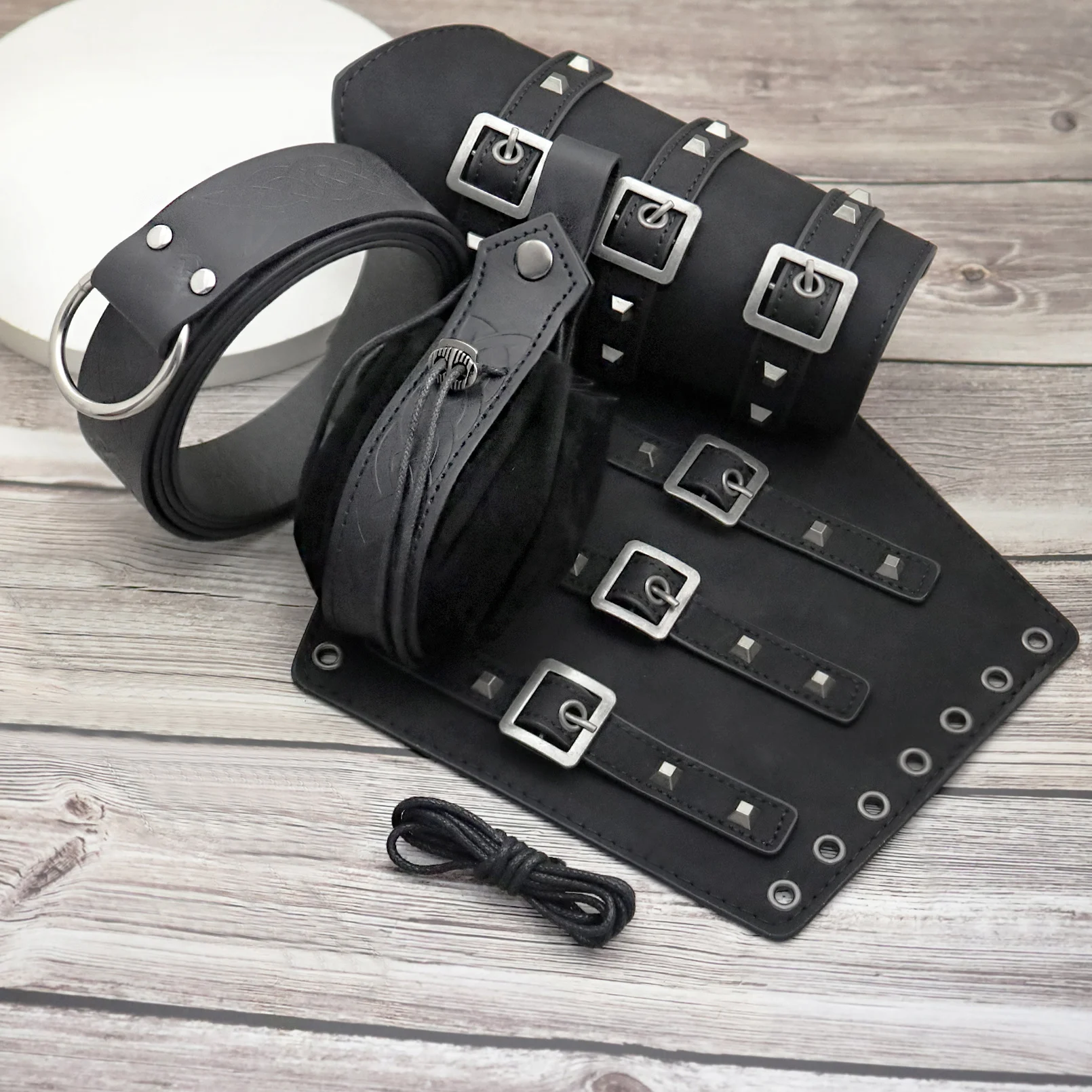 Halloween Costume Accessories Set Medieval Renaissance Knight Belt Viking Vintage Sac Cosplay Props Leather Waist Belt for Men