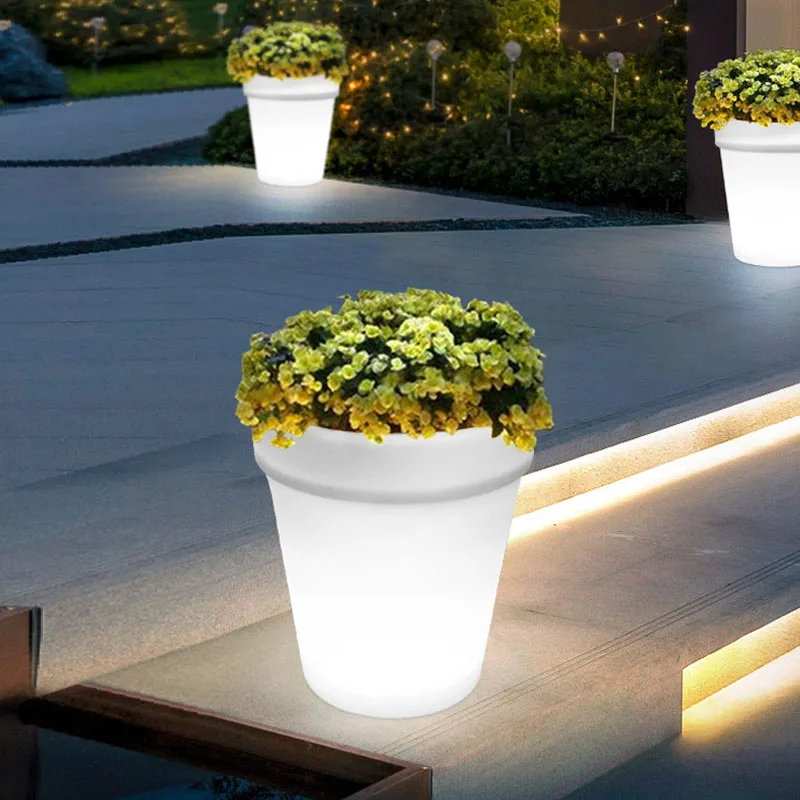 Maceta Solar Para Jardín - Jardinera Luminosa De Plástico, 19.5x16.5 Cm, Carga Solar, Decoración Exterior