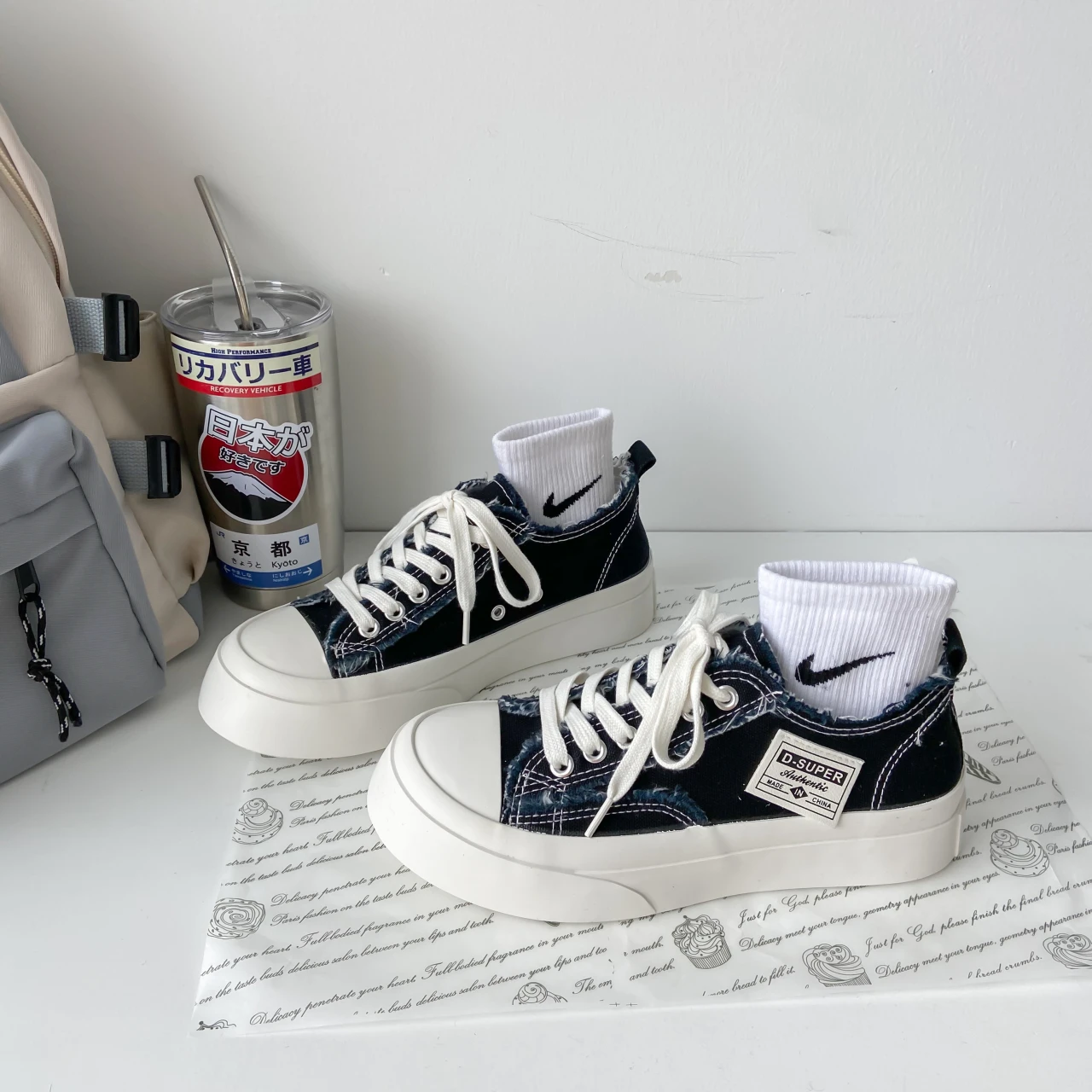 

Кеды для девочек, роскошные кроссовки на высоком каблуке, спортивная обувь для бега, скейтборда, белые, повседневные, лето 2021