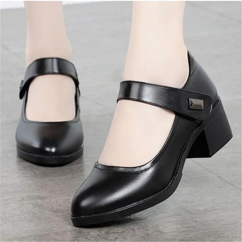 

Women Cute Round Toe Black Patent Leather Height Increased Heel Shoes Lady Casual Street Spring Autumn Heel Shoes
