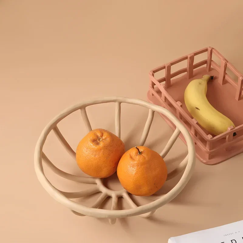 Hollow Resin Fruit Tray Home Living Room Desktop Fruit Plate Snack Candy Bowl Furnishings Cosmetic Storage Basket Holder fruit plate snack bowl