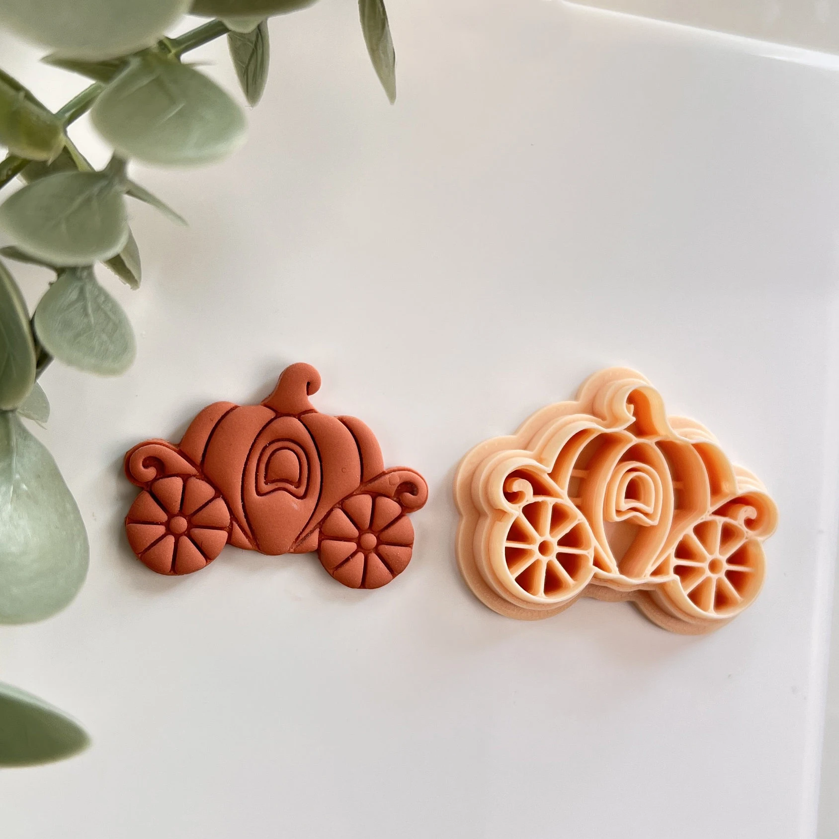 Slide image 12b8f3267cfb4221a3a6da8b7f6d8e3d