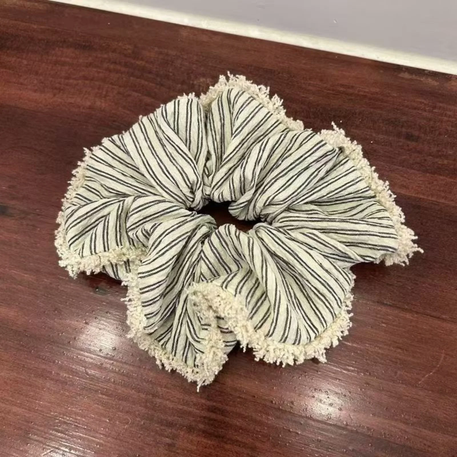 1PC Fringed Striped Linen Scrunchies, 4 - Piece Set, Vintage Hair Accessories for Women's Daily & Casual Hairdos