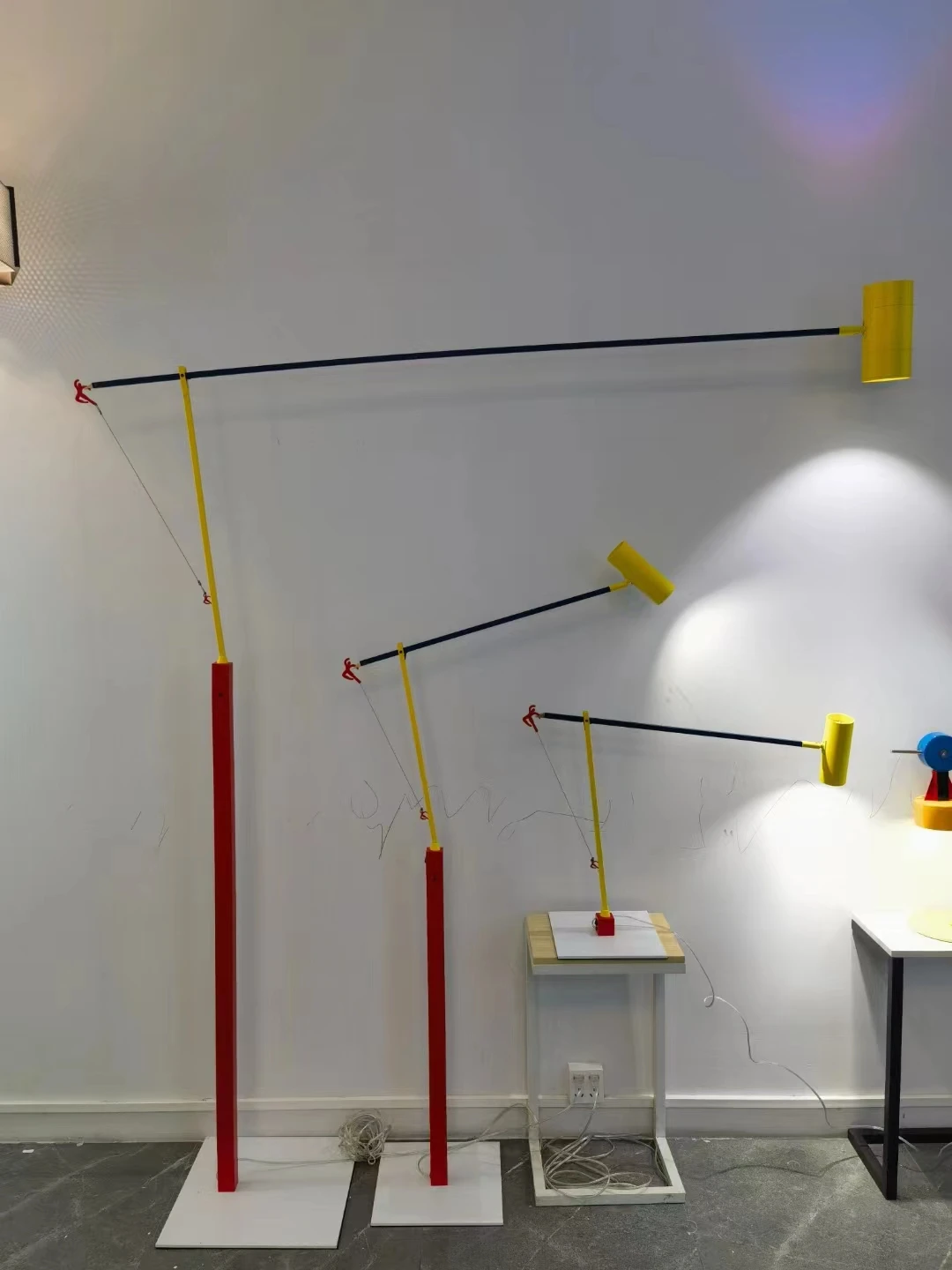 Lampada Da Terra Arco Regolabile in Illuminazione per Interni