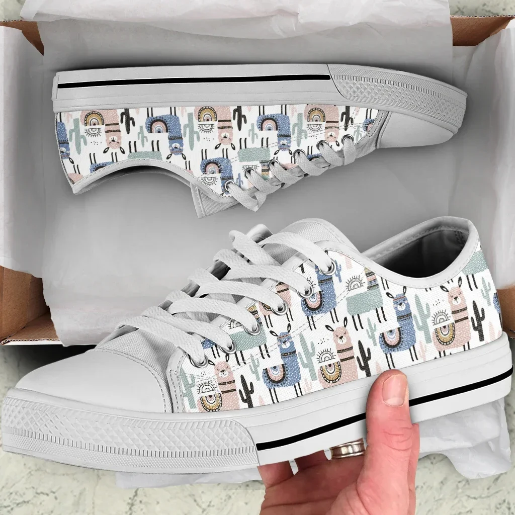 Cute Cartoon Llama Vintage Style Flats Canvas Low Top Vulcanized Shoes For Women Breathable AF Mesh Running Shoes