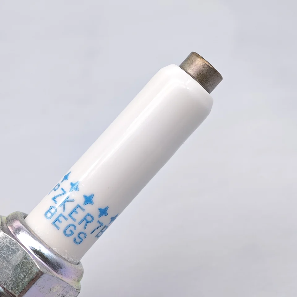 ♡ m様 ♡ Amazon | 日本特殊陶業(NGK) 白金プラグ PZKER7B8EGS | スパークプラグ