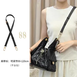 Elegant Chain Strap Crossbody and Shoulder Bag - Stylish Small Purse Accessory (Black leather shoulder strap crossbody adjustable )