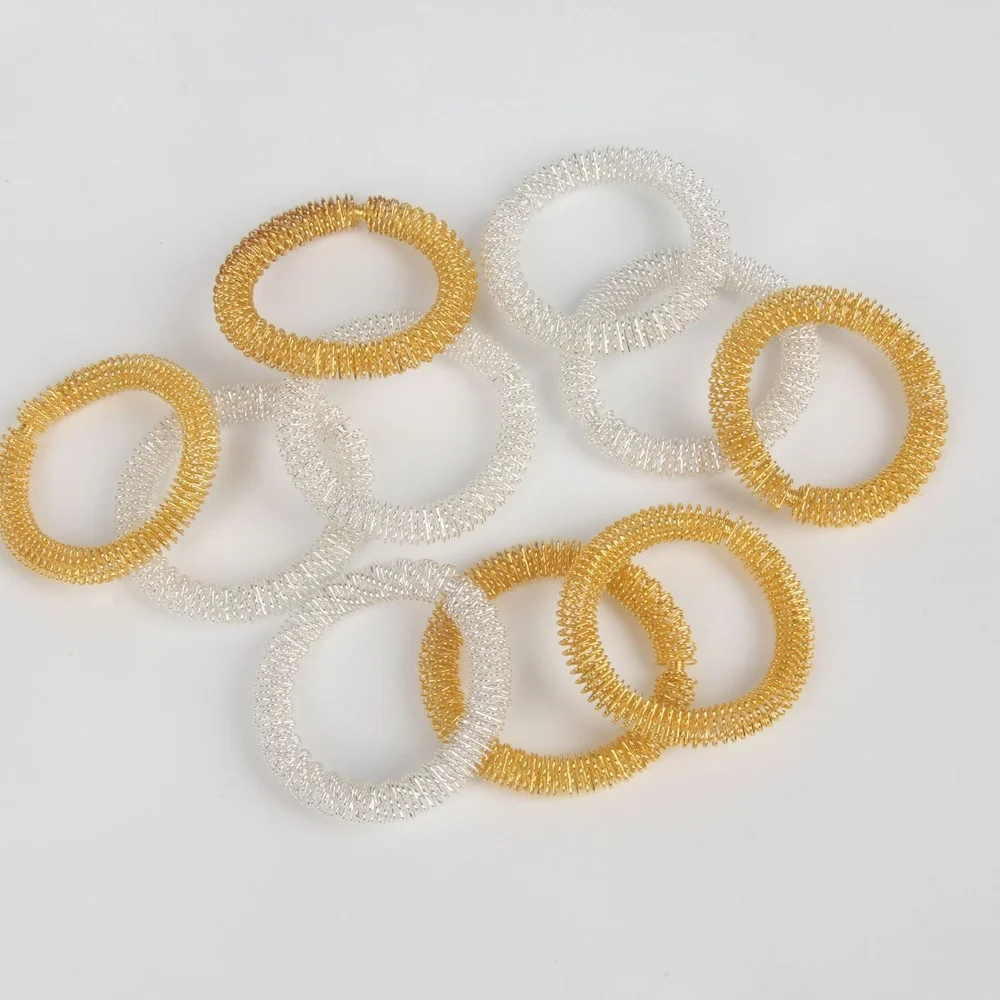 Finger Sensory Fidget Anti Stress Toy 1pc Spiky Sensory Anxiety Ring for Finger Massage Hand Acupressure Massager Fidget Rings Toy Stress Relief Circulation Rings
