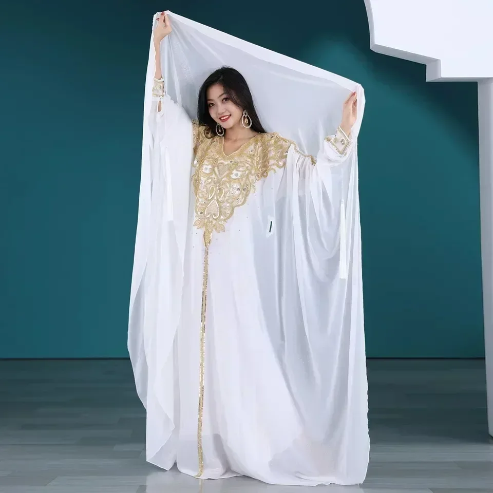 فستان تنكري لأداء الرقص الشرقي، شعر الخليج الفارسي...