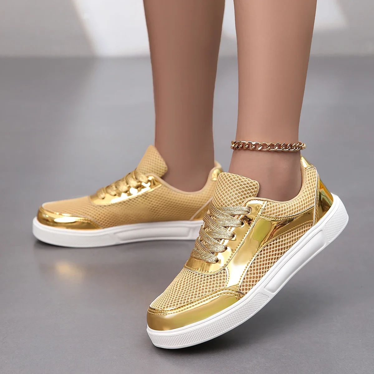 Womens Over Size 36-44 Outdoor Sport Shoes Gold Silver Female Running Sneakers Flat Comfortable Popular Walking Shoes Girls