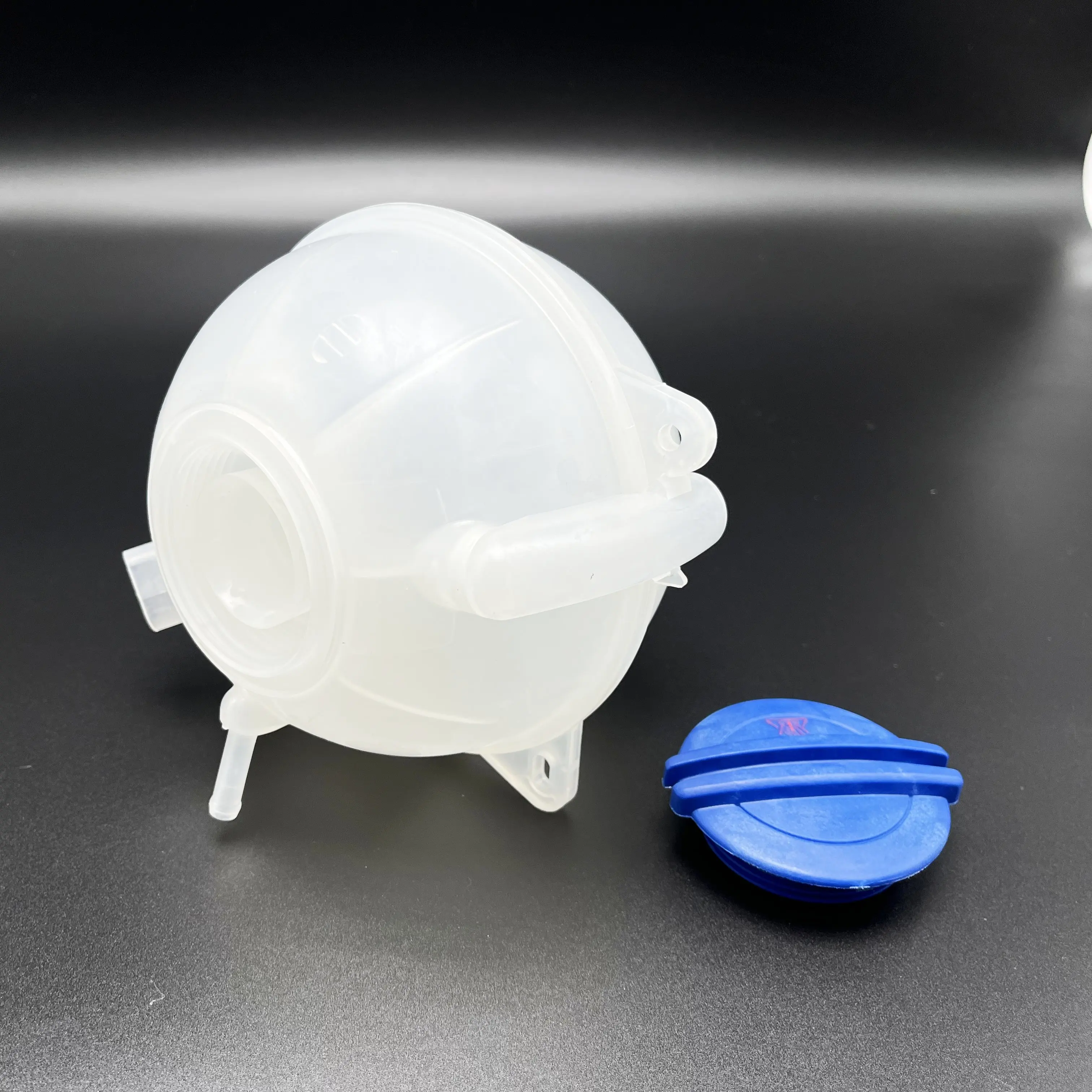 Coolant Overflow Tank Škoda 6Q0121407D 冷却水リザーバータ Compatible With Skoda For Octavia 1996-2006 1J0121403 エン