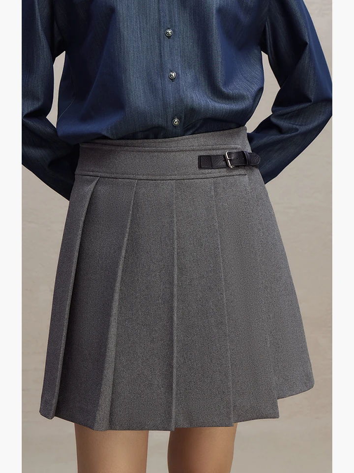 ZIQIAO High-waisted Slim Pleated Mini Skirt for Women 2023 Winter