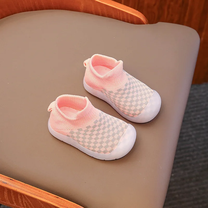 Fashionable and Breathable Women's Slippers for Toddlers, Perfect for Learning to Walk on Floors