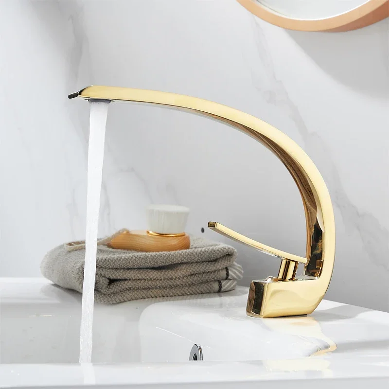 

Basin Faucets Modern Bathroom Mixer Tap Gold Black Brass Washbasin Faucet Single Handle Single Hole Hot and Cold Faucet