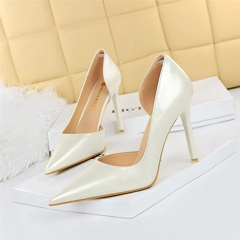 

Women Fashion High Heels Soft Heels Women Luxury design Women Shoes Elegant Ladies Shoes Party Female Footwear Zapatillas Mujer