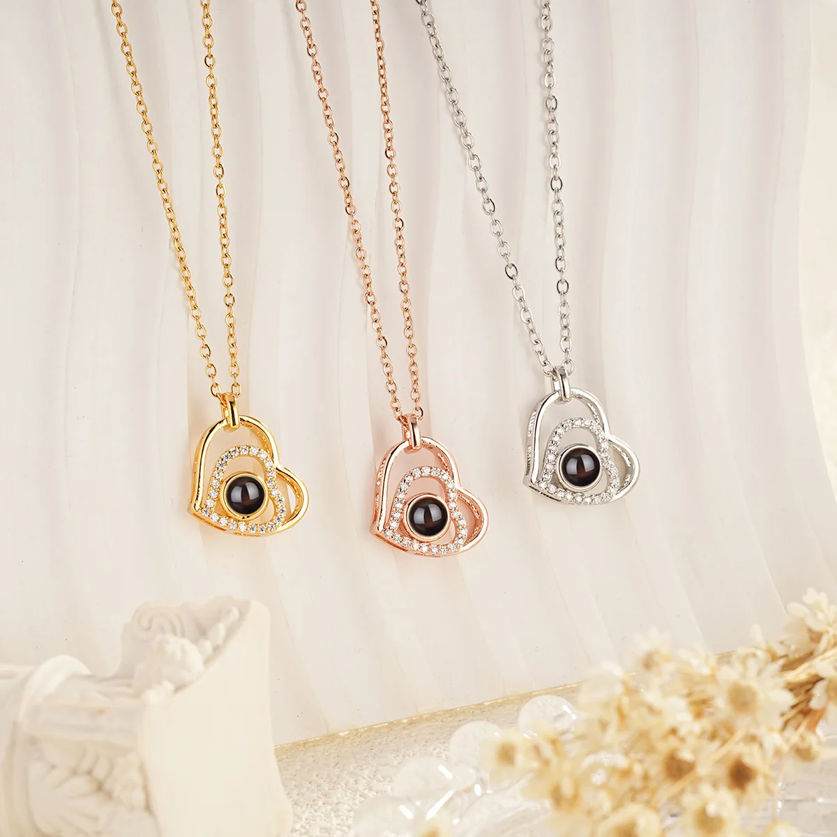 Рисунок 3 - Подвеска-проектор в форме сердца