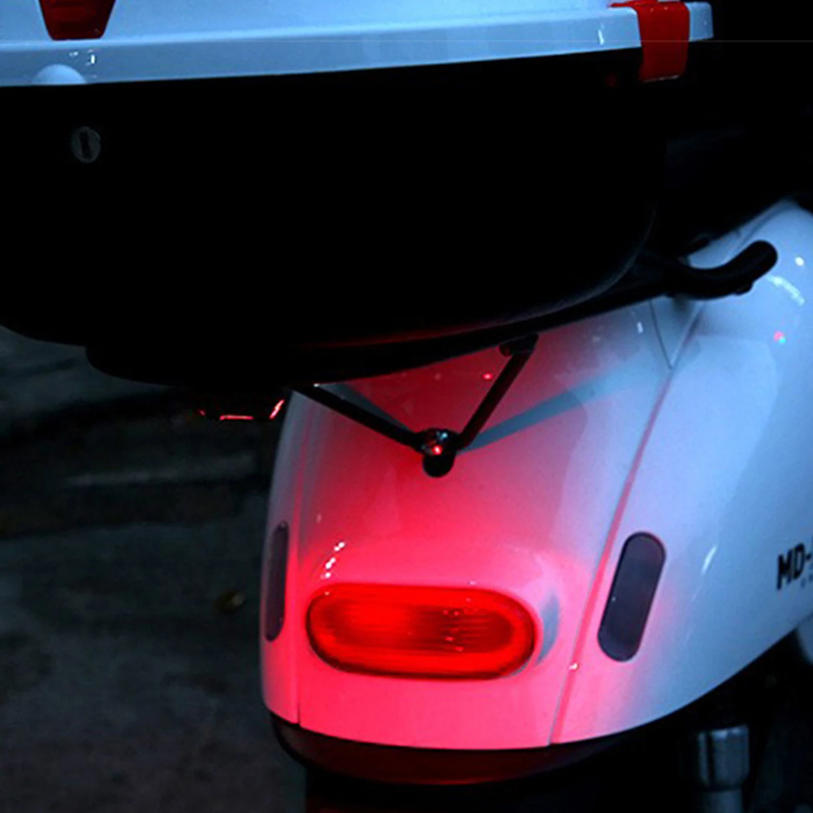 Feu clignotant LED USB 7 couleurs pour drone, vélo, moto - lumière stroboscopique