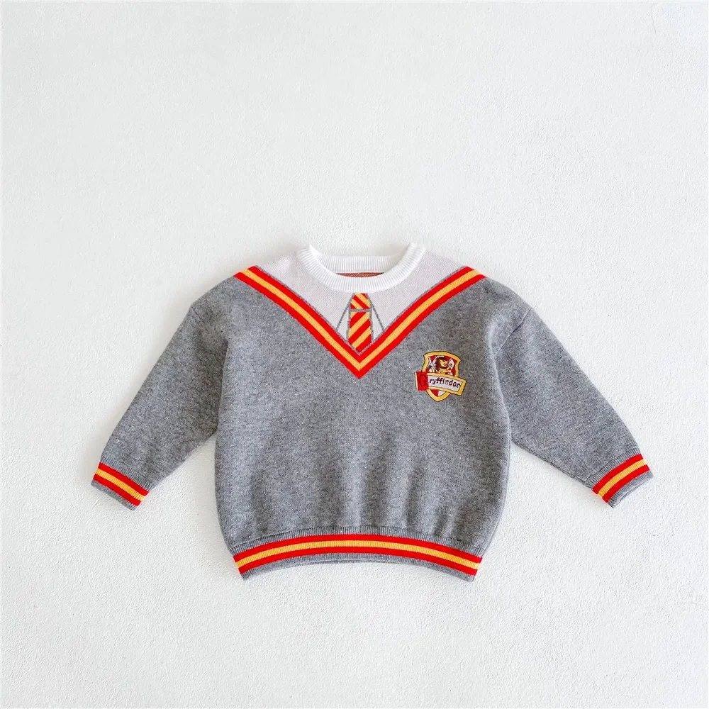 thumbnail image 1 of Túnica de mago de Harris para niños, capa, suéter de Gryffindor, bufanda, disfraz de otoño/invierno de tres piezas, regalo de Halloween, 1 of 5
