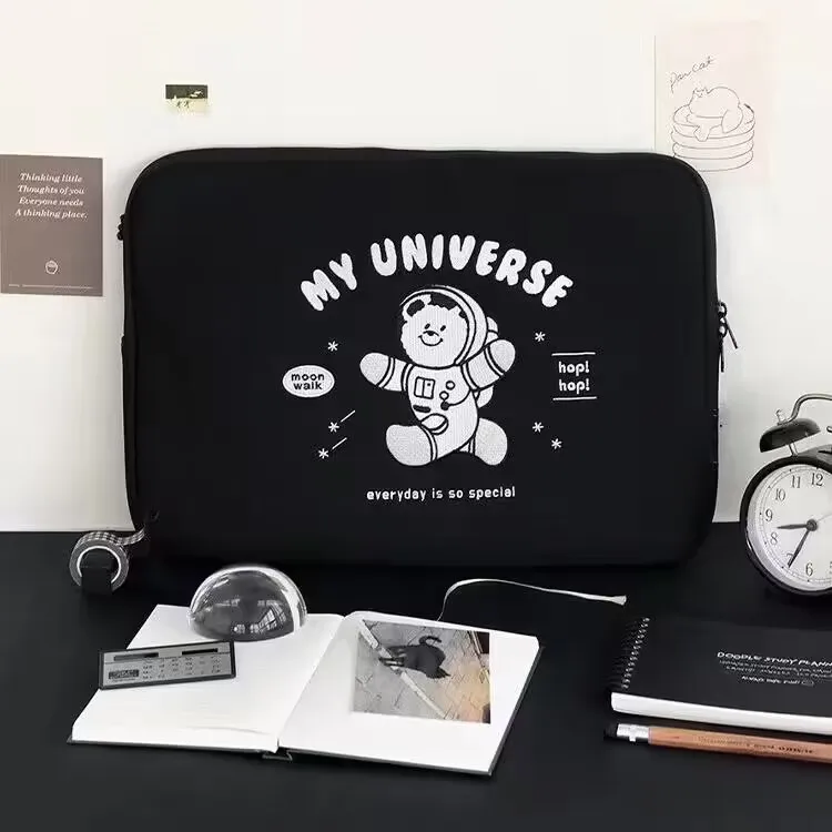 Premium Laptop Sleeve Bag - Sleek & Versatile Protection