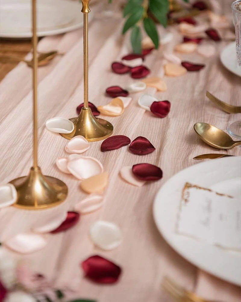 100pcs/bag Mixed Color Silk Satin Rose Petals for Wedding Marriage Table Decoration Vanlentine's Day Birthday Party Decor artificial rose petals