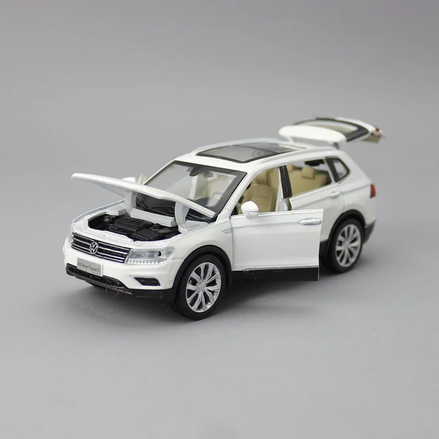 1/32 Volkswagen Tiguan L Car Toy For Children Diecast Miniature