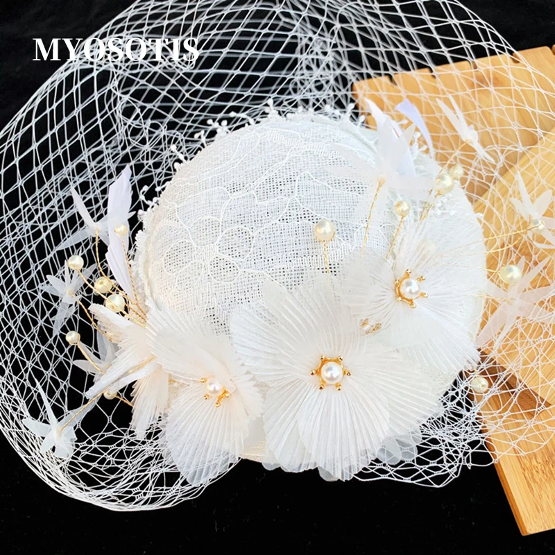 

Bride Wedding Beige with Mesh Fascinator Chic Headpiece Banquet Elegant Hairpin Party Top Hat Pillbox Cap chapeau mariage