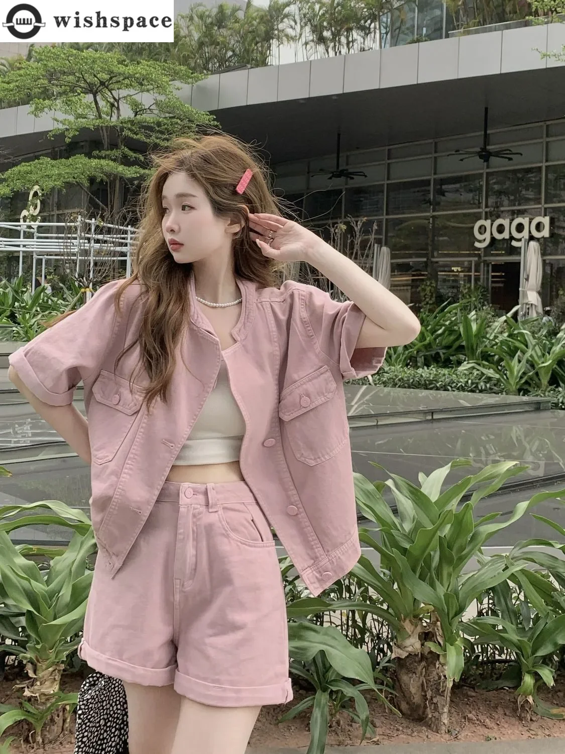 Retro Denim Short Sleeved Jacket Women's Summer 2024 New Fashion Set High Waisted Wide Leg Shorts Two-piece Set