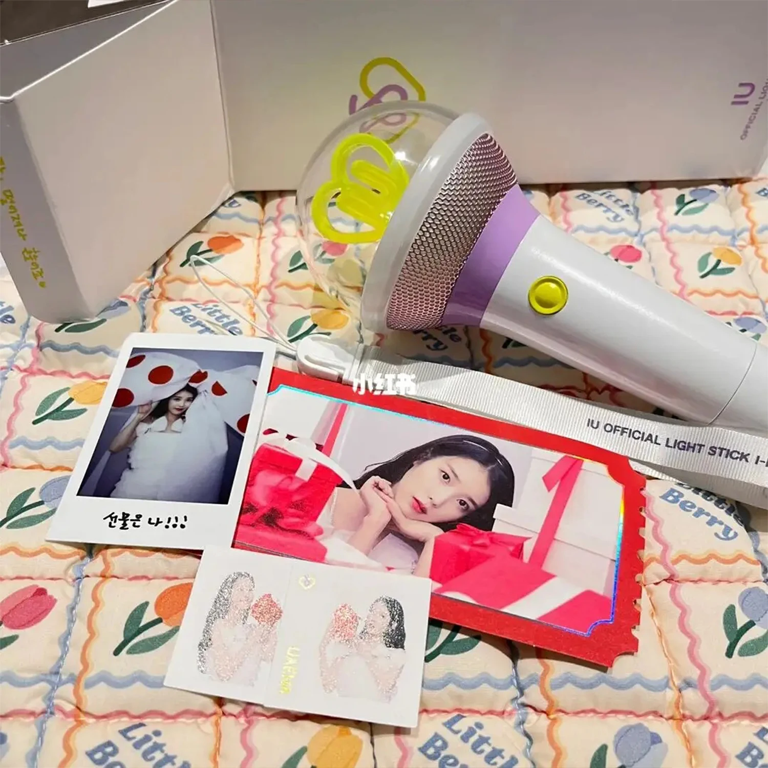 IU ペンライト IU 3.0 Concert Variable Color Lightstick Microphone Shape Hand