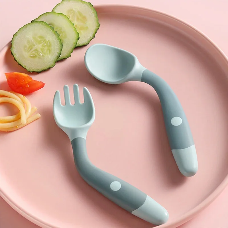 1 pair Silicone Spoon for Baby Auxiliary Food Training Bendable Soft Fork Infant Tableware baby feeding spoons