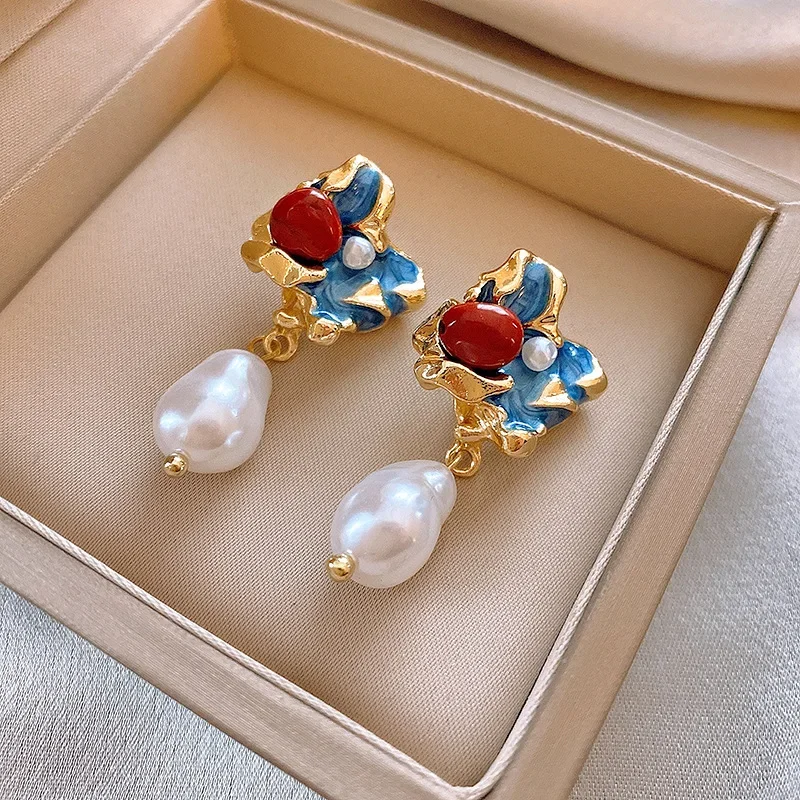 Orecchini di perle irregolari di olio a goccia vintage per orecchini di temperamento da donna Regalo di gioielli irregolari di lusso leggero coreano  36