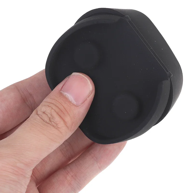 

Car Charging Port Protection For Model 3/Y Waterproof Dust Plug Protective Cover For Tesla Model 3 European Version CCS Silicone
