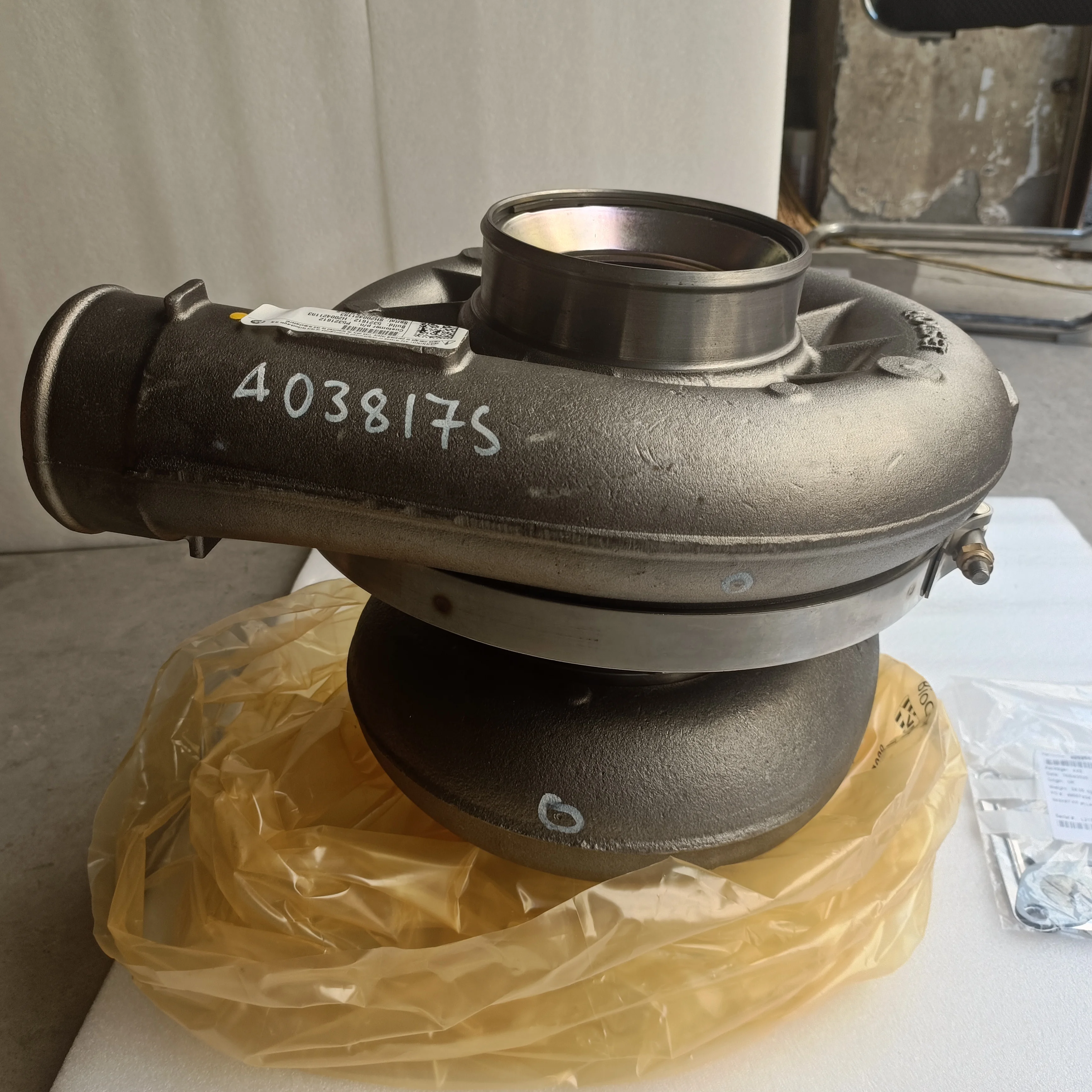 Рисунок 2 - Оригинальный Новый турбокомпрессор