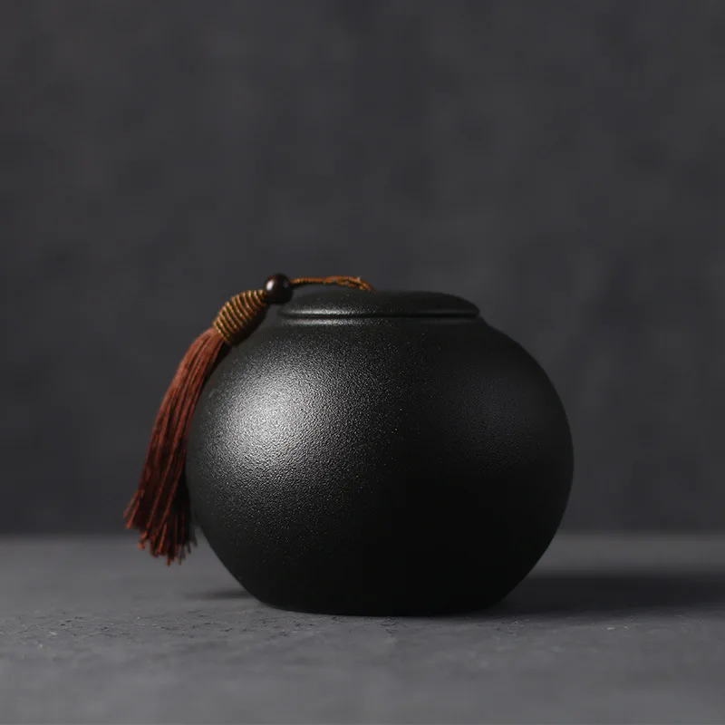 Creative Black Frosted Ceramic Tea Jar Moisture-proof Sealed Storage Jar Vintage Art Decoration Jars Living Room Decoration Gift